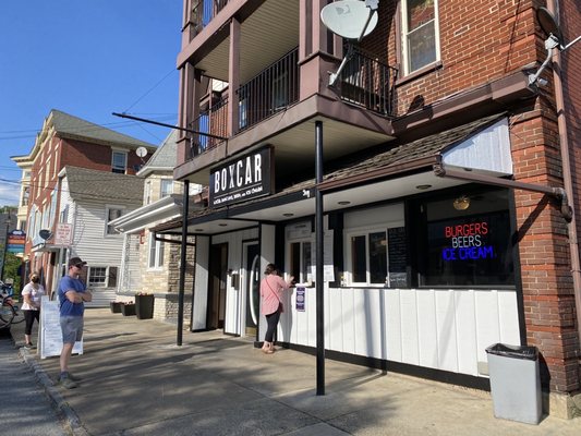 Boxcar Burgers & Ice Cream